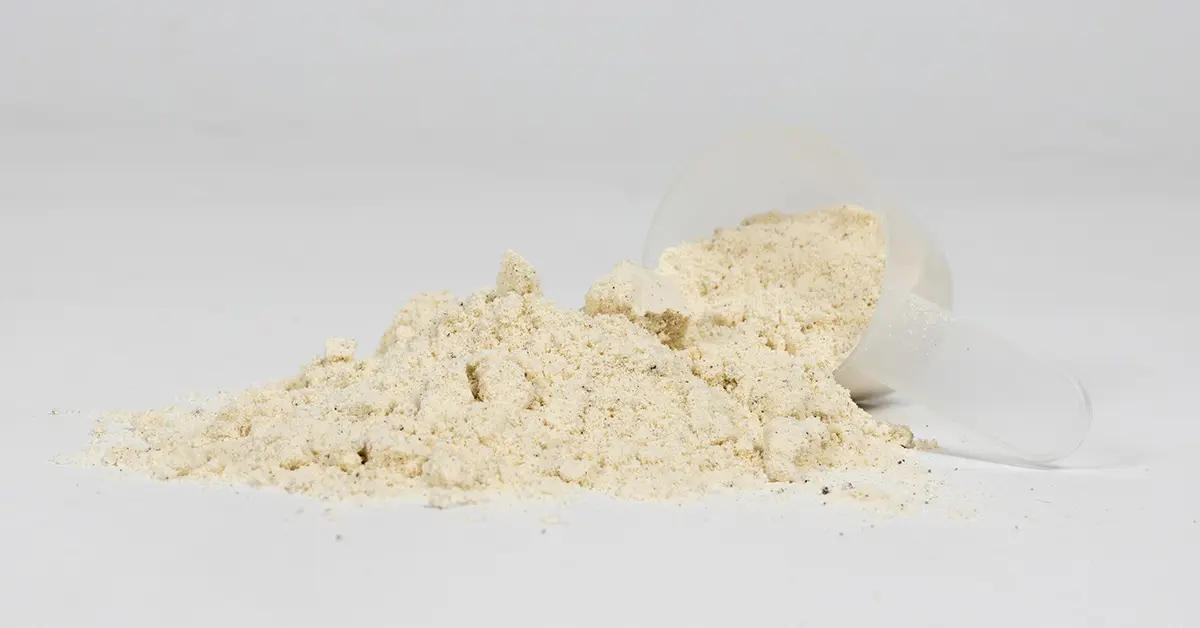 How Much is in a Scoop of Protein Powder: Revealed!